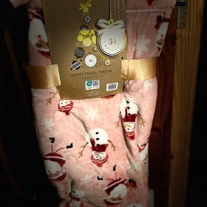 34 Artisan Santa and Snowman Pink Velvet Plush Throw OVERSIZED